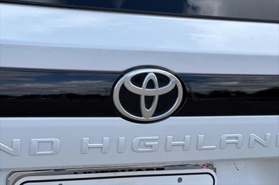 2025 Toyota Grand Highlander XLE