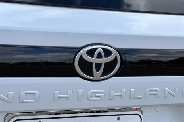 2025 Toyota Grand Highlander XLE