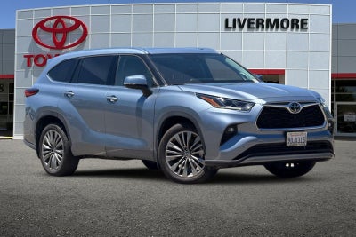 2022 Toyota Highlander Platinum