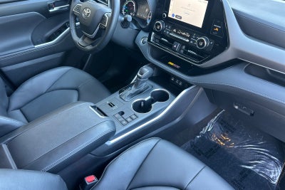 2026 Toyota Highlander Hybrid XLE