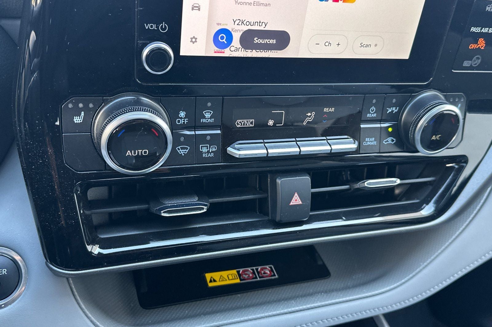 2026 Toyota Highlander Hybrid XLE
