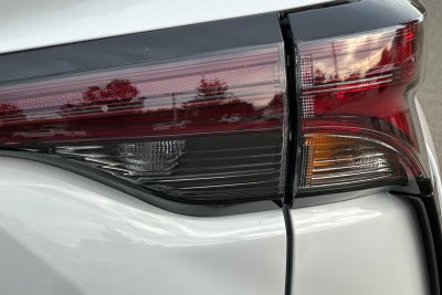 2026 Toyota Sienna LE 8 Passenger
