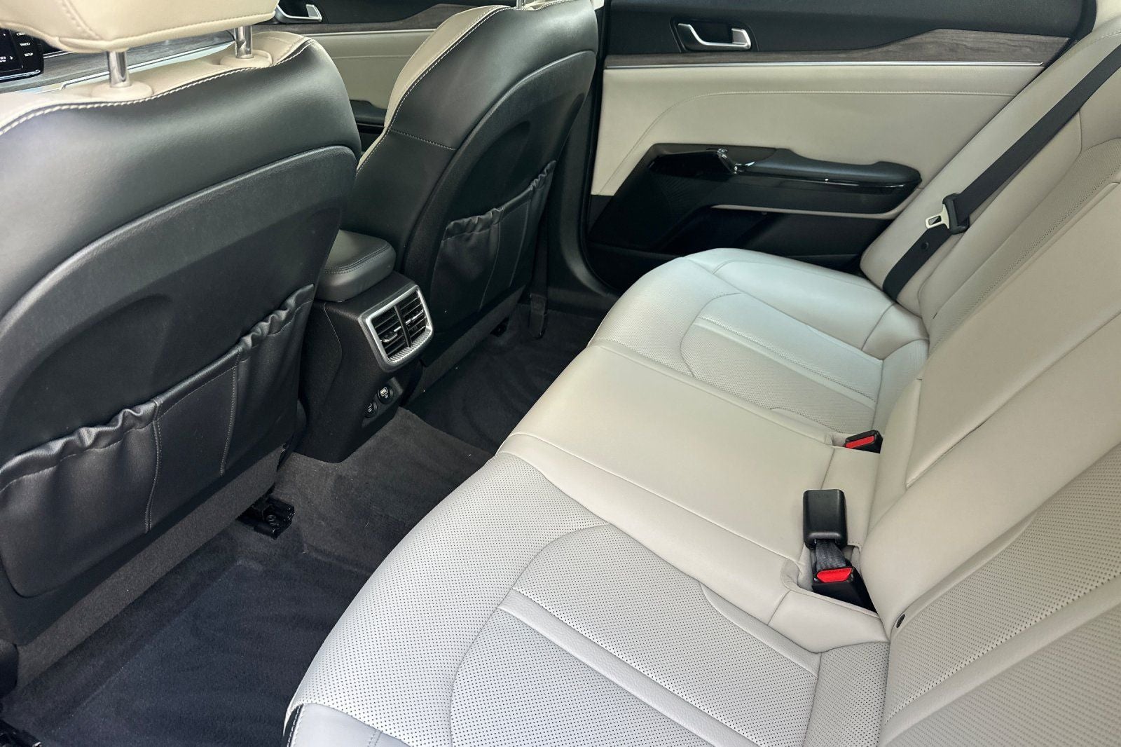 2022 Kia K5 EX