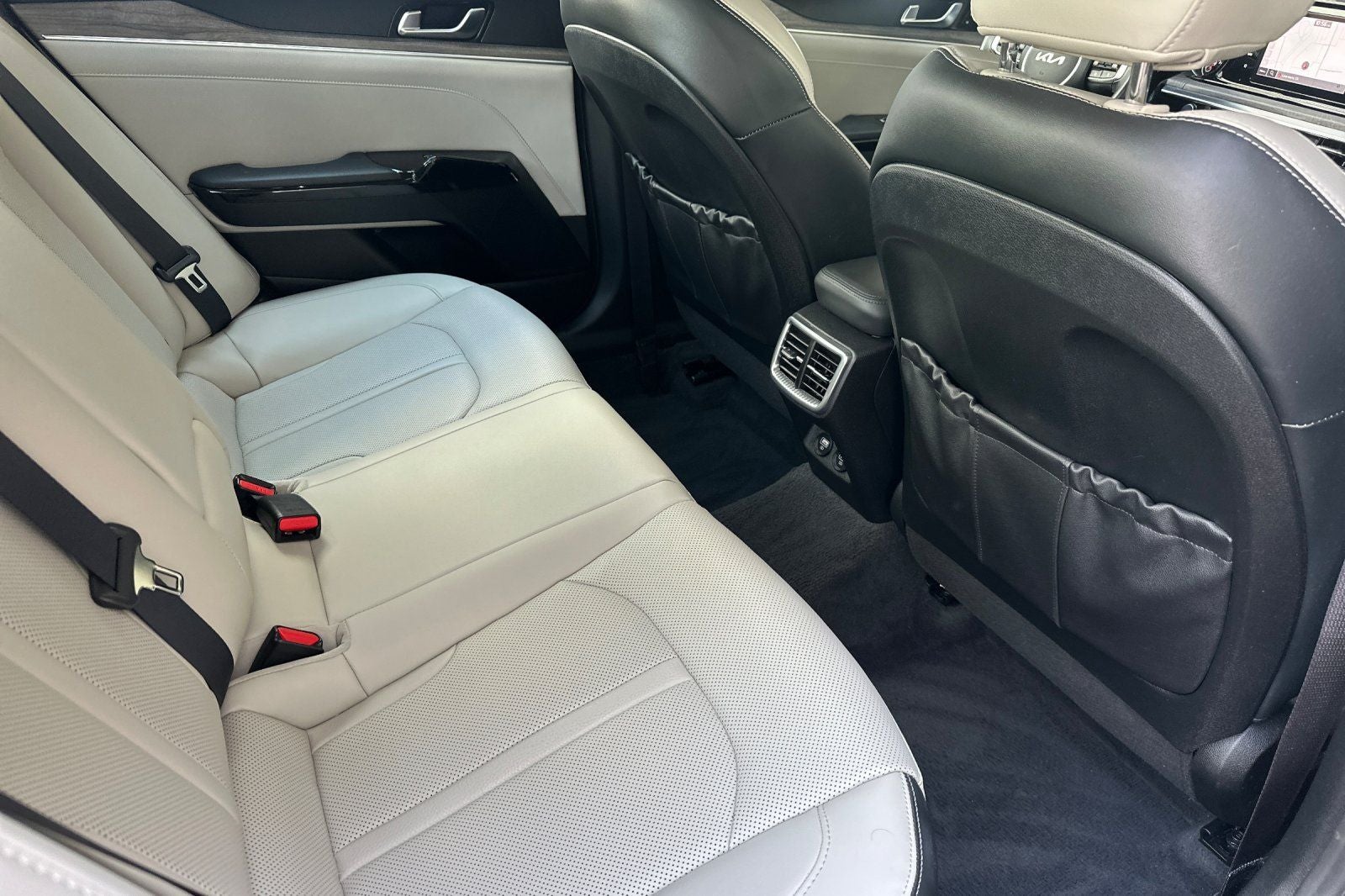 2022 Kia K5 EX