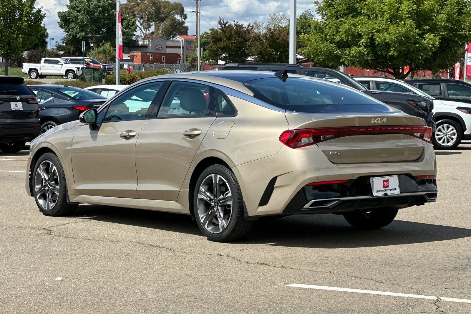 2022 Kia K5 EX