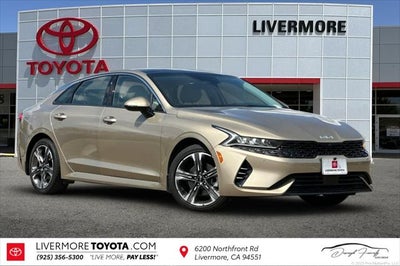 2022 Kia K5 EX