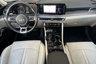 2022 Kia K5 EX