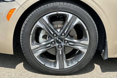 2022 Kia K5 EX