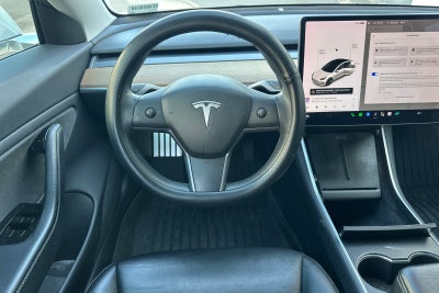 2019 Tesla Model 3 Mid Range