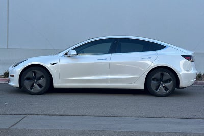 2019 Tesla Model 3 Mid Range