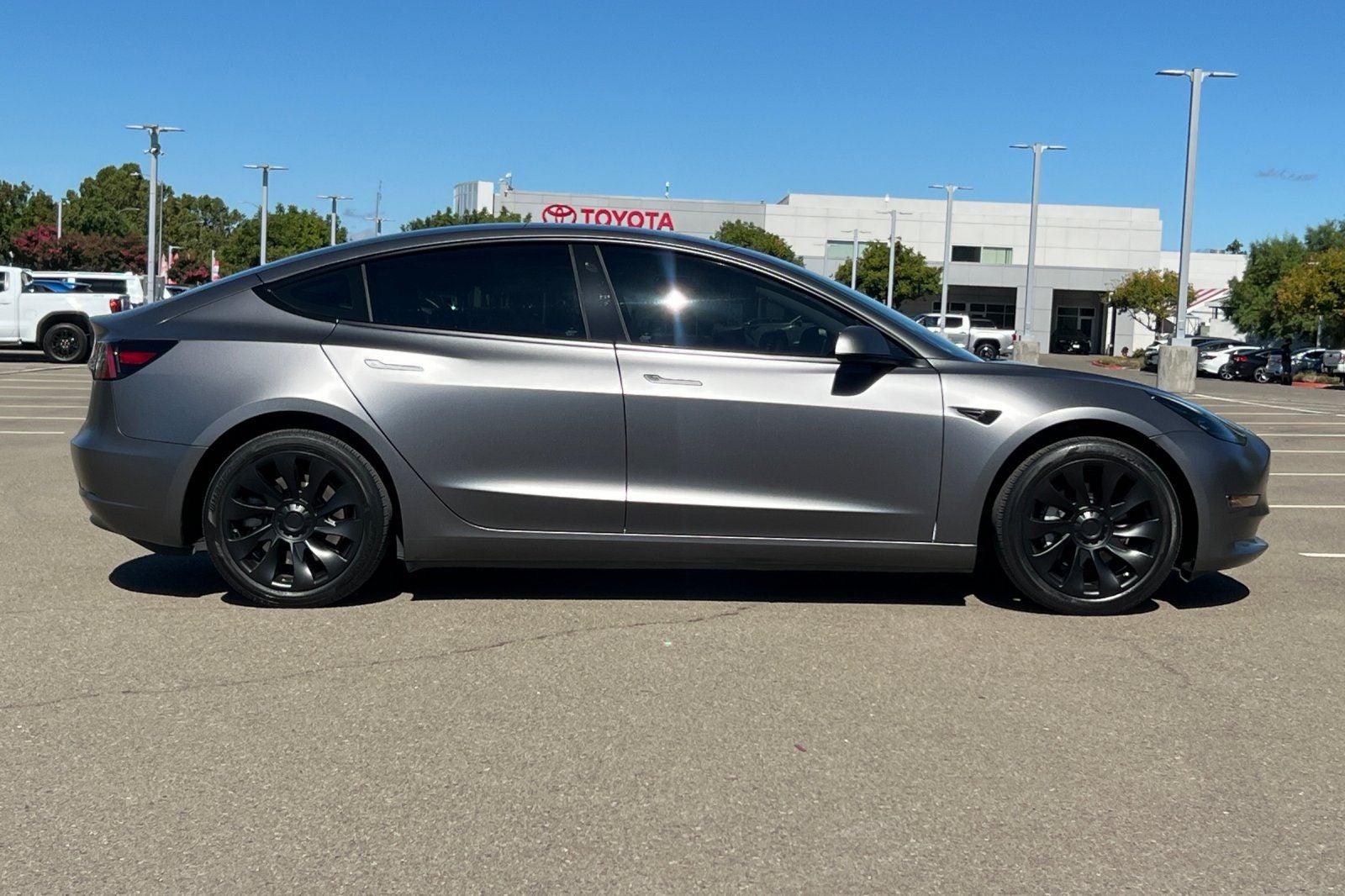 2023 Tesla Model 3 Base