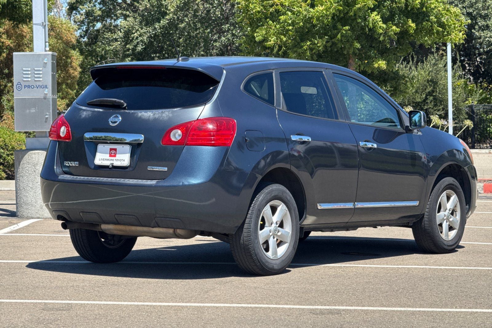 2013 Nissan Rogue S