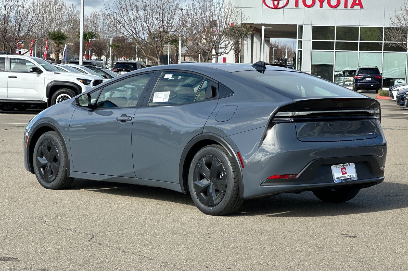 2026 Toyota Prius Plug-In Hybrid SE