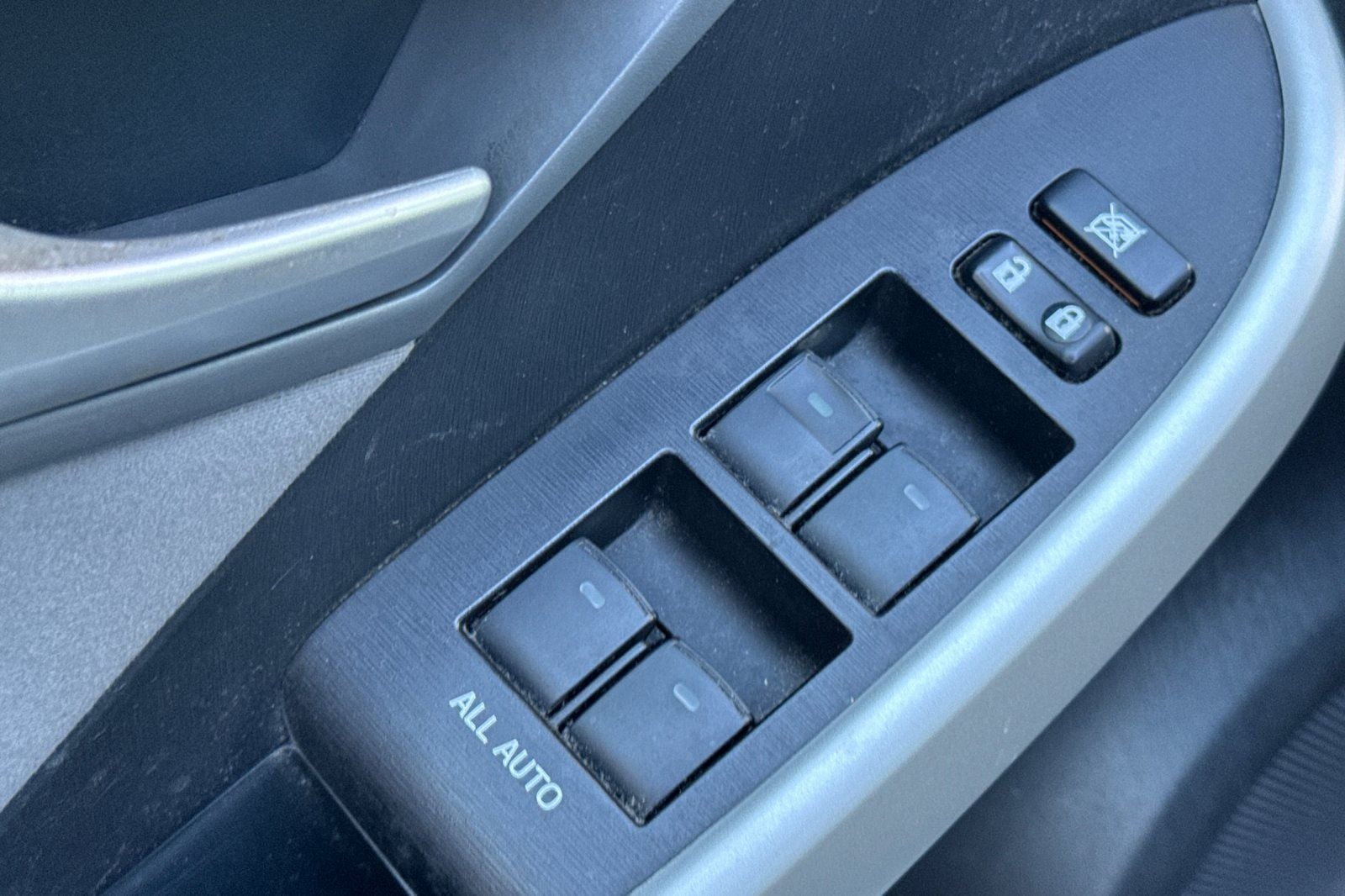 2012 Toyota Prius Three