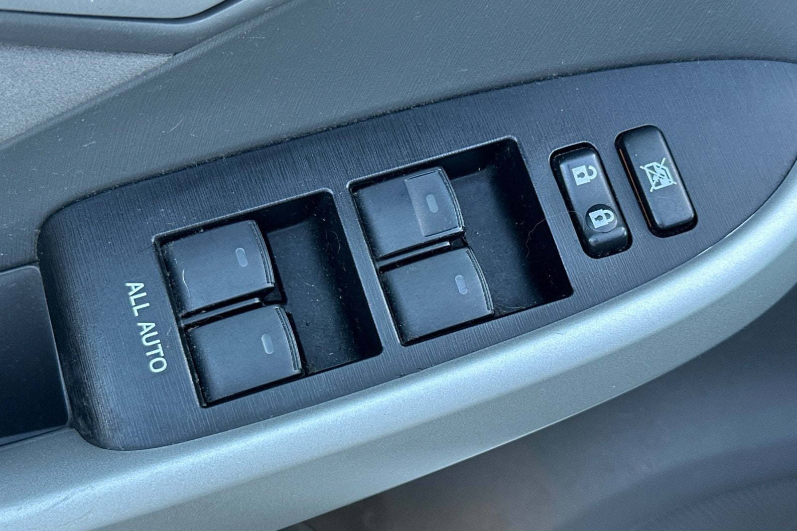2011 Toyota Prius Three
