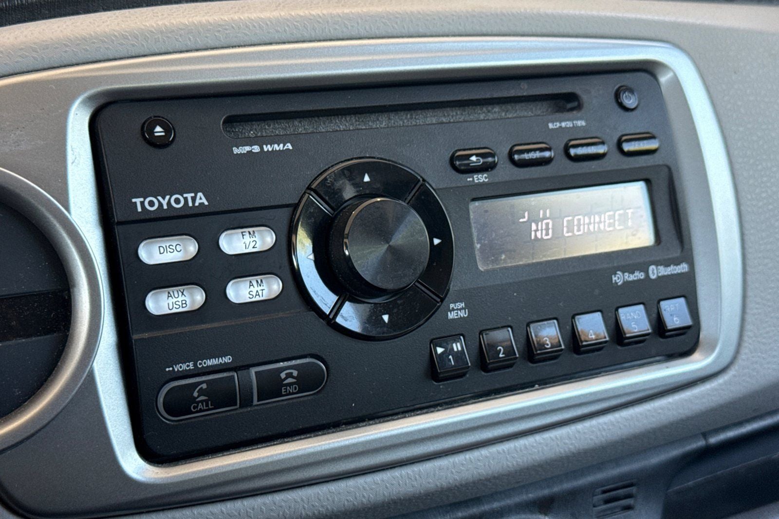2012 Toyota Yaris LE