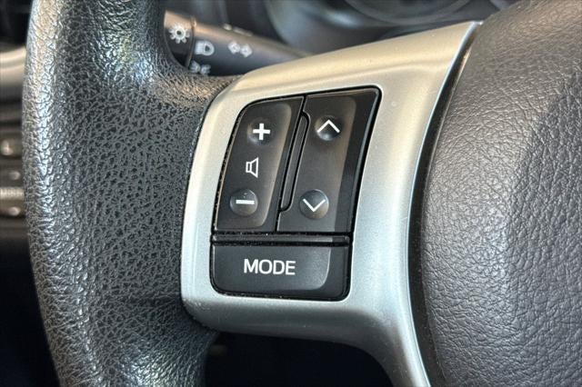 2012 Toyota Yaris LE