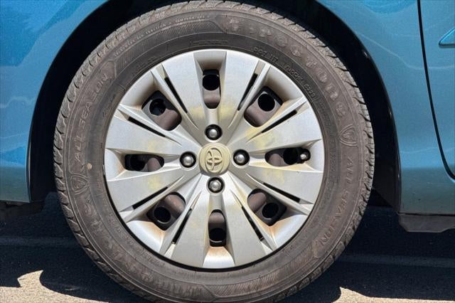 2012 Toyota Yaris LE