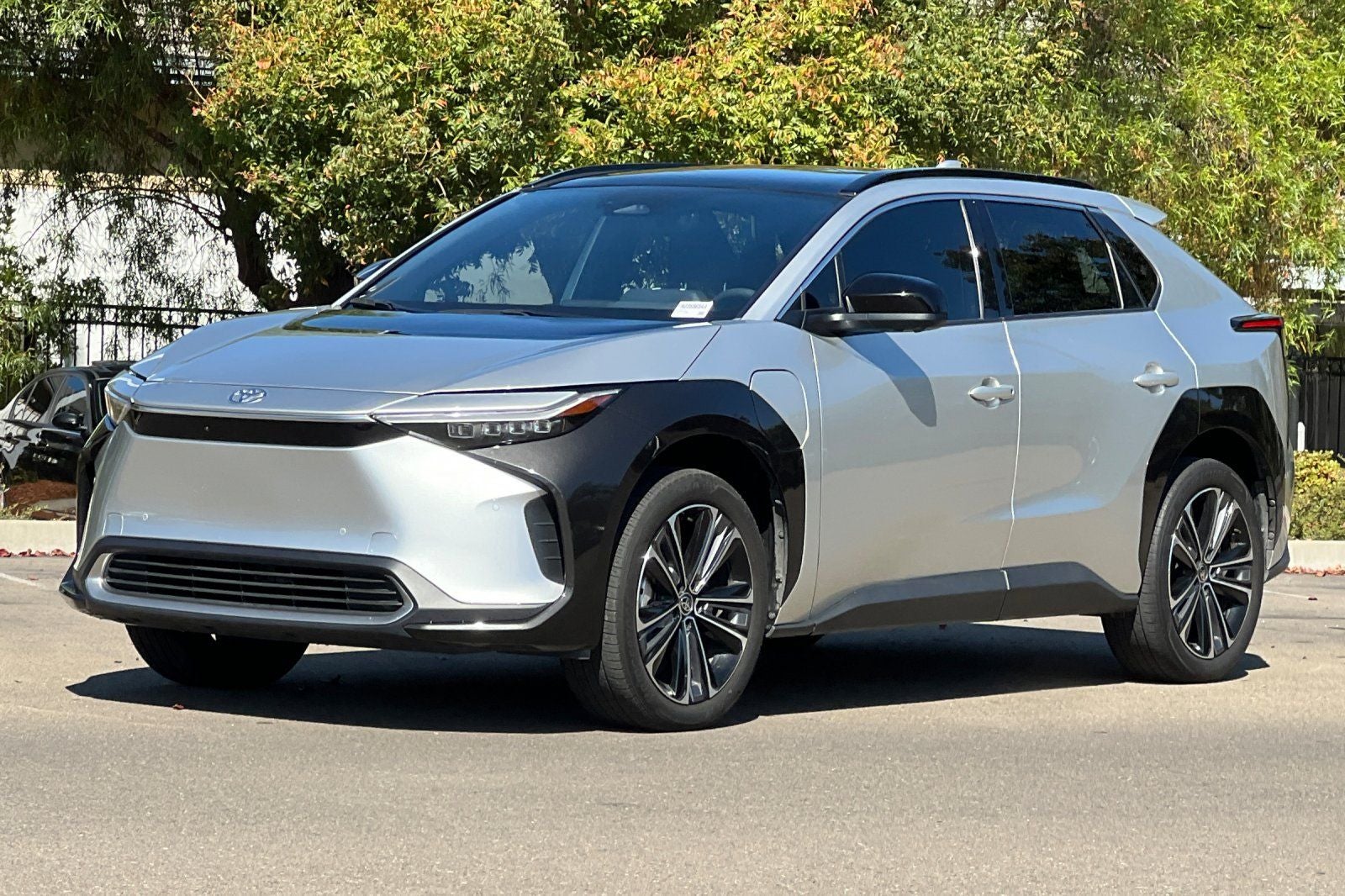 2023 Toyota bZ4X Limited