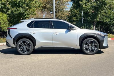 2023 Toyota bZ4X Limited