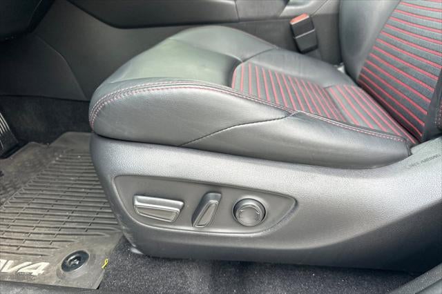 2024 Toyota RAV4 Prime XSE