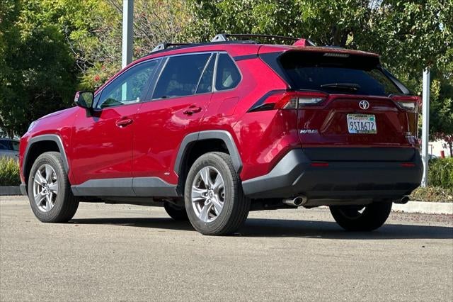 2025 Toyota RAV4 Hybrid XLE
