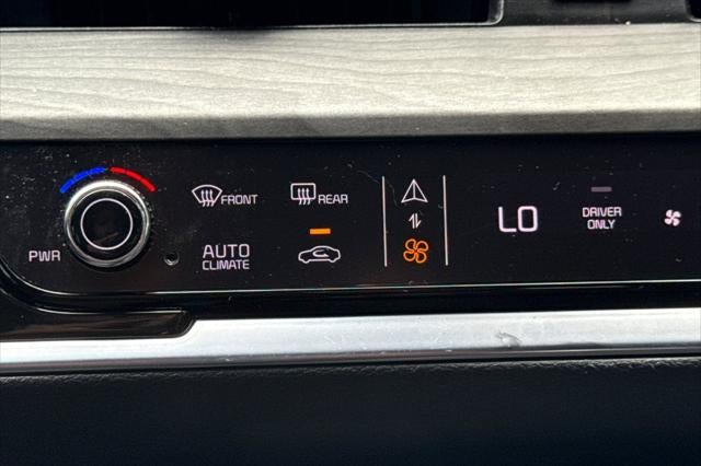 2025 Kia Sportage Plug-In Hybrid X-Line Prestige