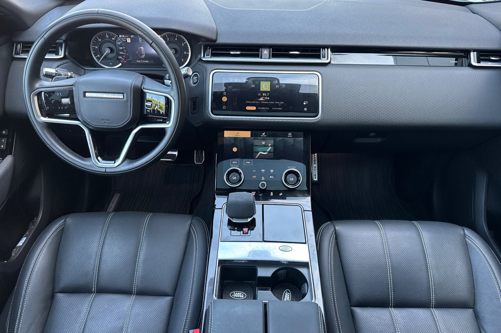2022 Land Rover Range Rover Velar P250 R-Dynamic S