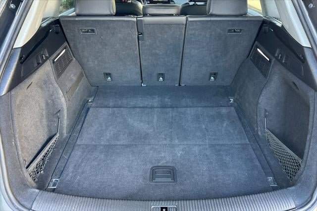 2024 Audi Q5 45 S line Premium quattro