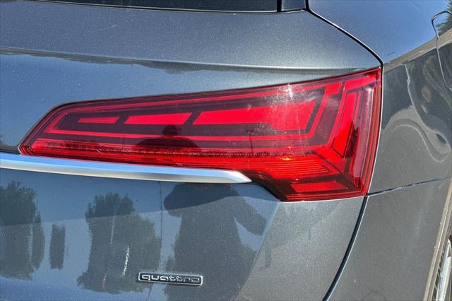 2024 Audi Q5 45 S line Premium quattro