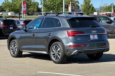 2024 Audi Q5 45 S line Premium quattro