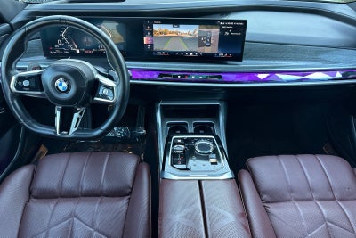 2025 BMW 7 Series 740i