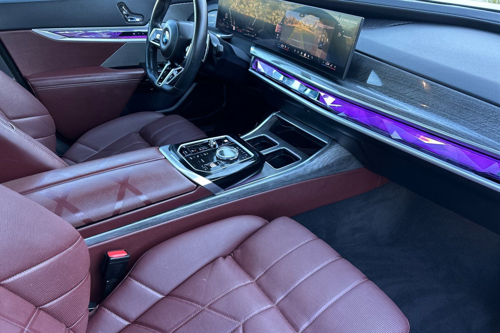 2025 BMW 7 Series 740i