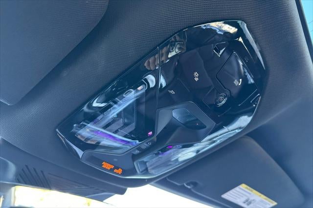 2025 BMW 7 Series 740i