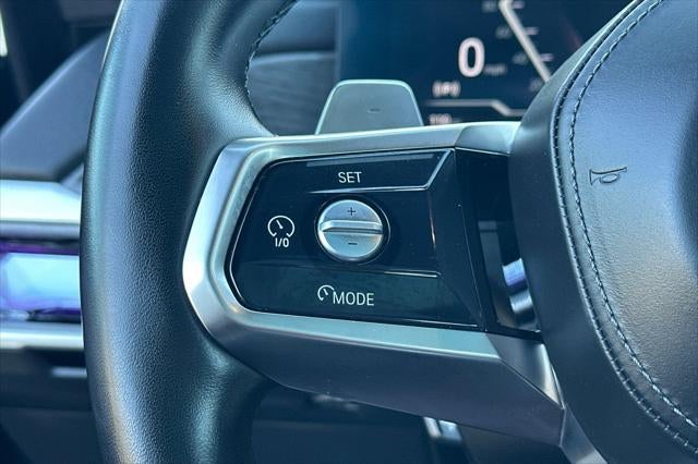 2025 BMW 7 Series 740i