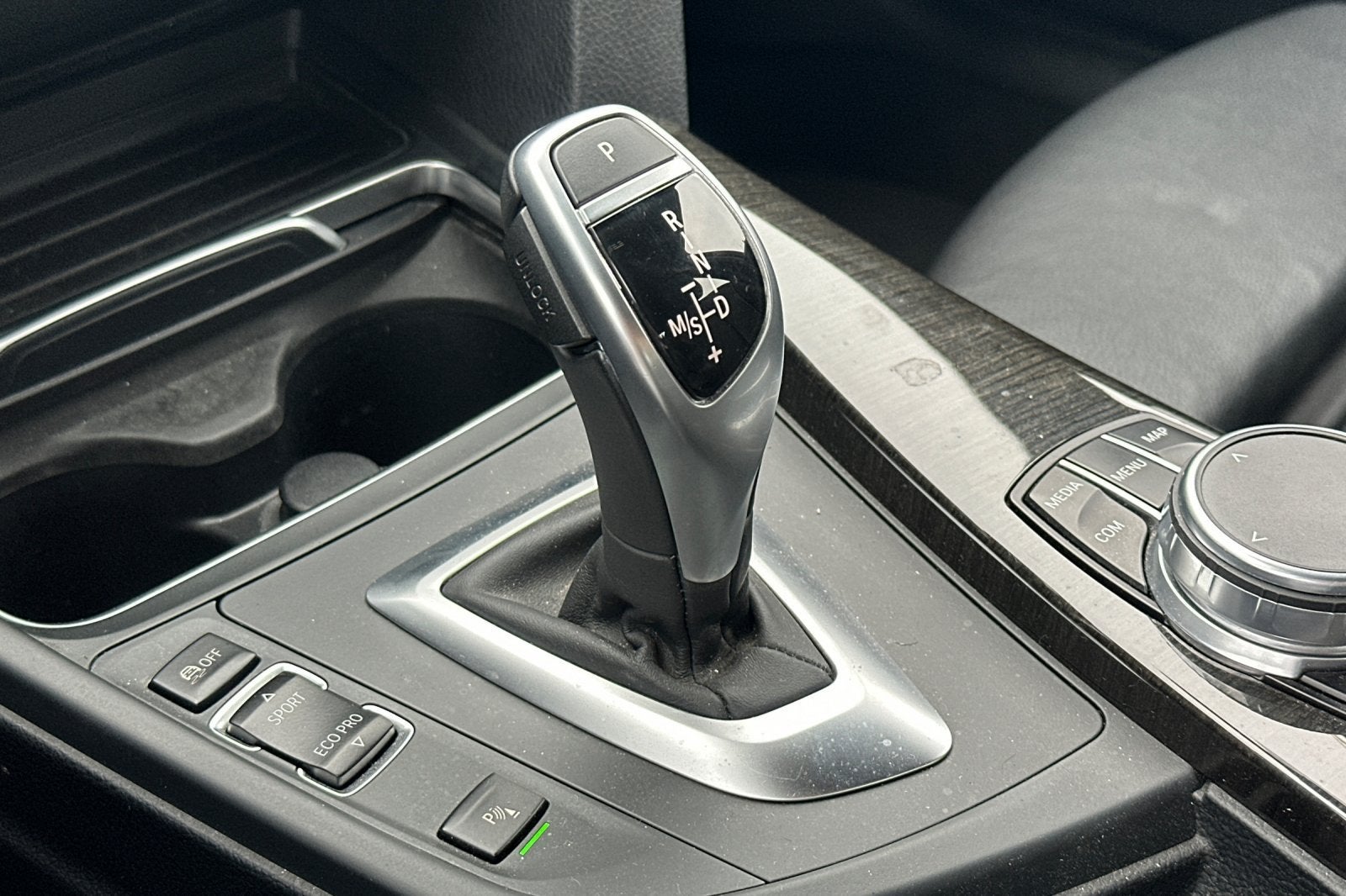 2018 BMW 3 Series 330i
