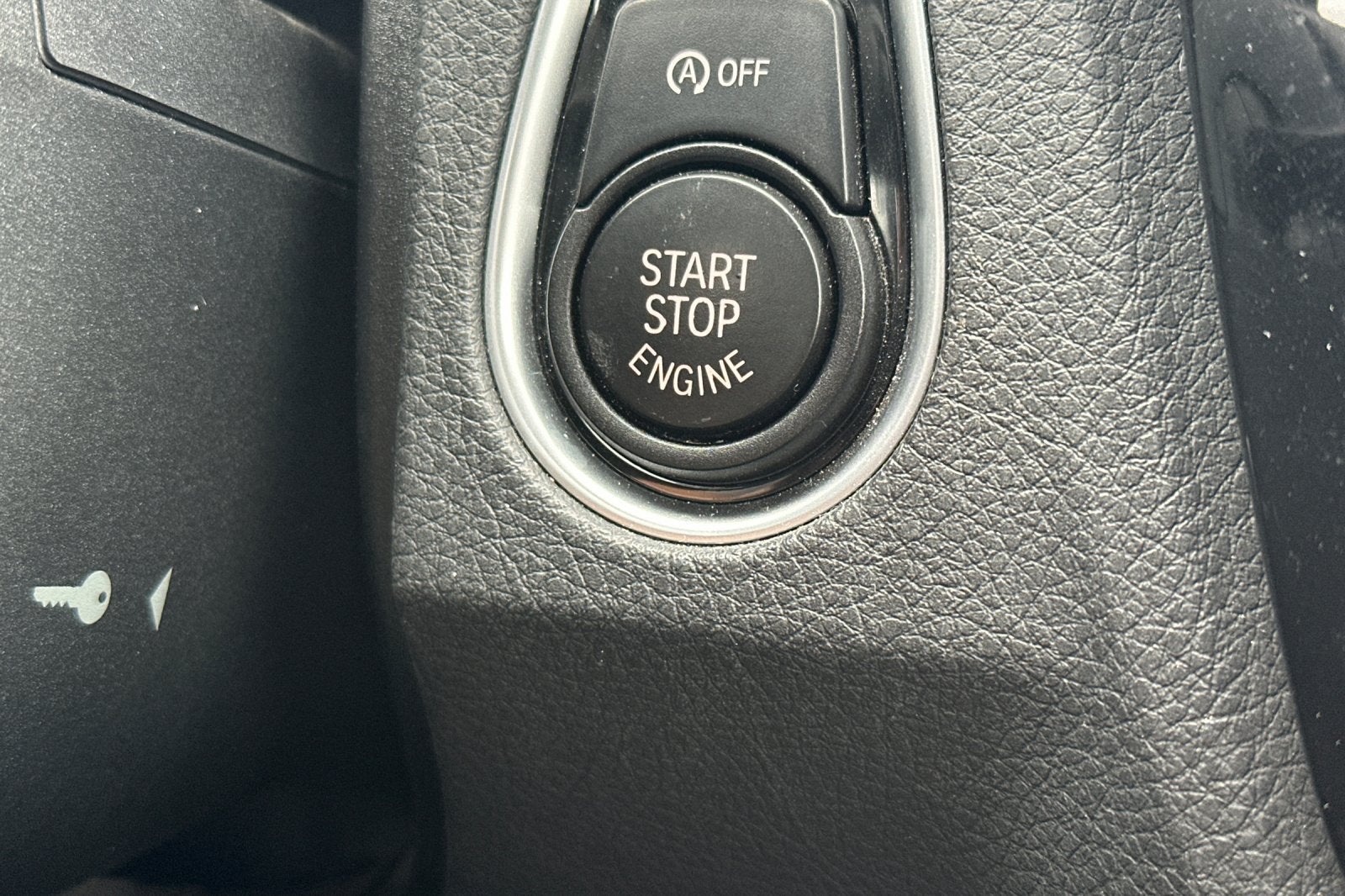2018 BMW 3 Series 330i