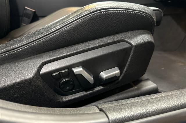 2018 BMW 3 Series 330i