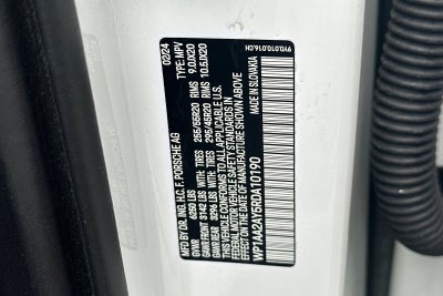 2024 Porsche Cayenne Base