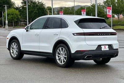 2024 Porsche Cayenne Base