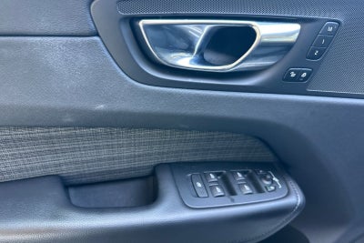 2023 Volvo XC60 B5 Core