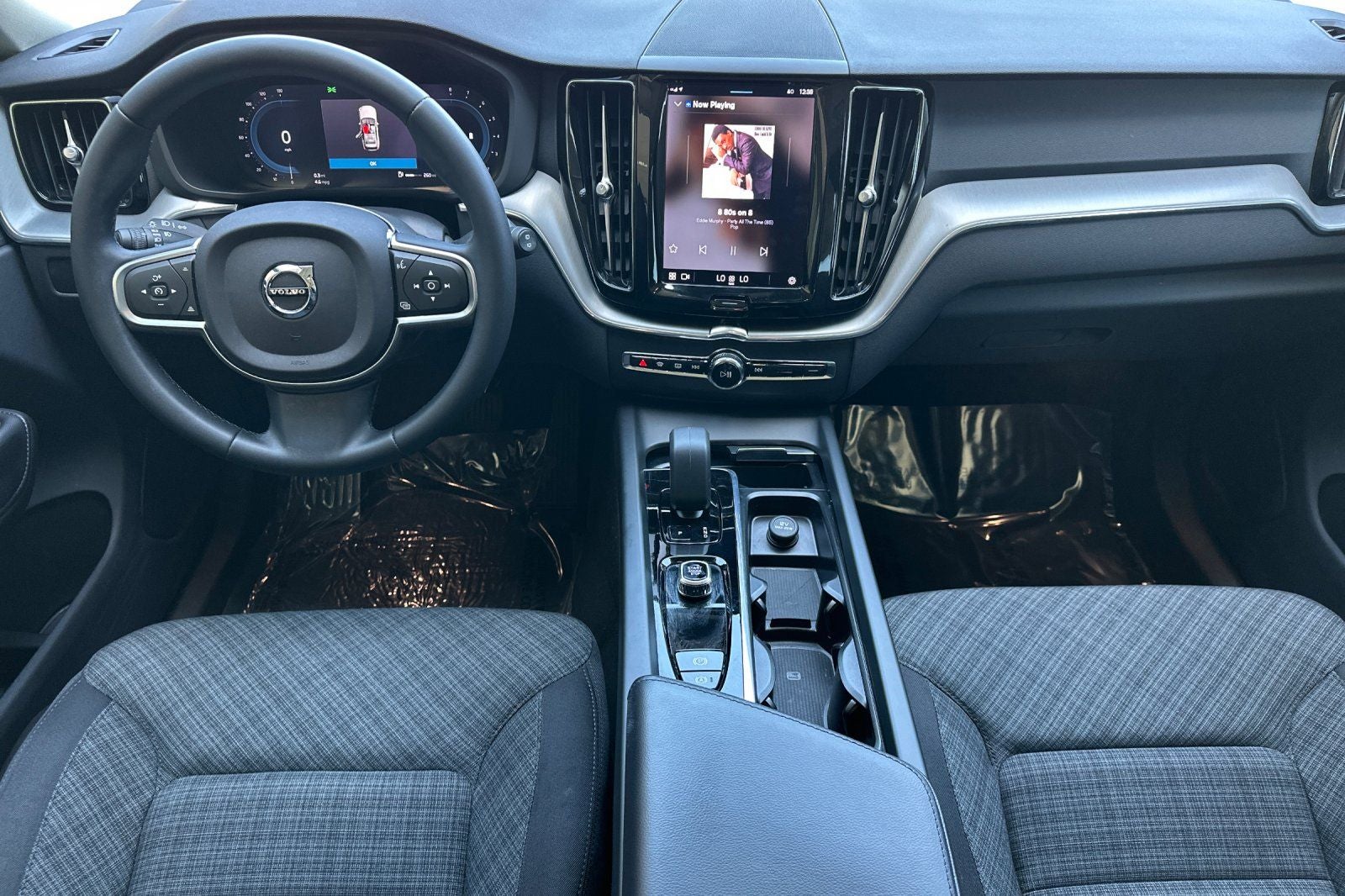 2023 Volvo XC60 B5 Core