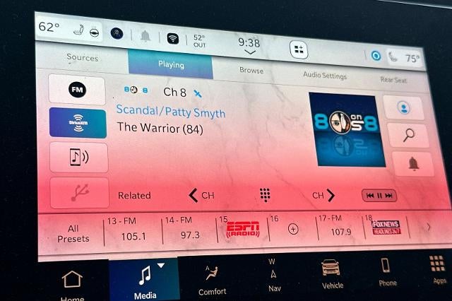 2023 Jeep Wagoneer Base