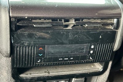 2023 Jeep Wagoneer Base