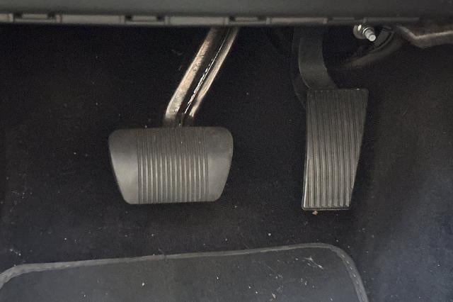 2023 Jeep Wagoneer Base