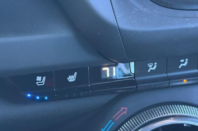 2023 Chevrolet Camaro 2LT