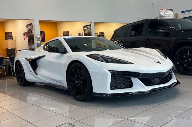 2026 Chevrolet Corvette E-Ray 2LZ