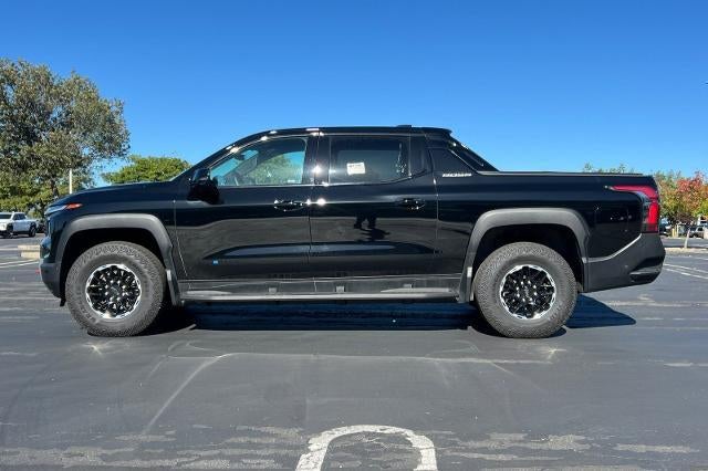 2026 Chevrolet Silverado EV Trail Boss - Max Range