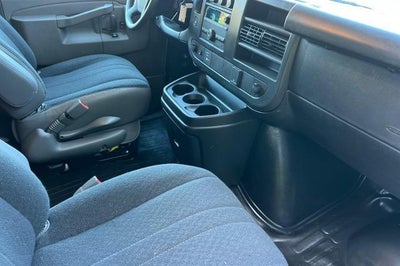 2025 Chevrolet Express Cargo Base