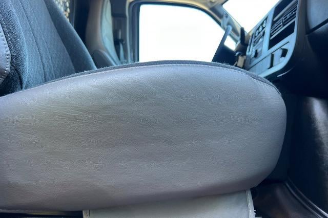 2025 Chevrolet Express Cargo Base